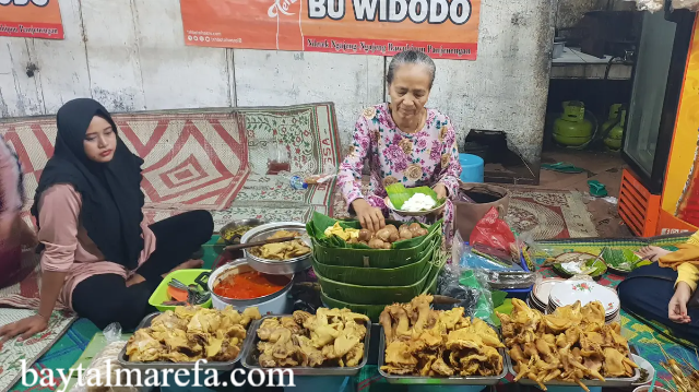 Nasi Liwet Bu Widodo, Kuliner Legendaris yang Bikin Kangen